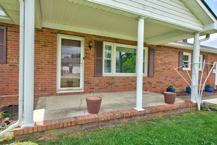 Listing Image 8