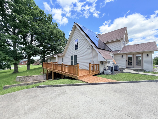 Listing Image 24