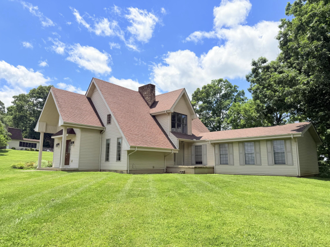 Listing Image 5