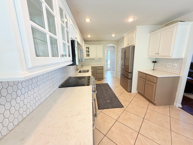 Listing Image 54
