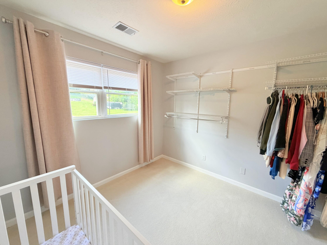 Listing Image 90