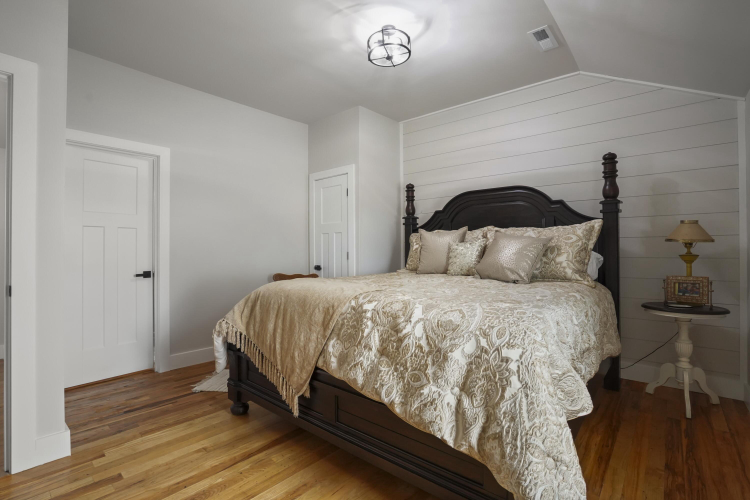 Listing Image 65