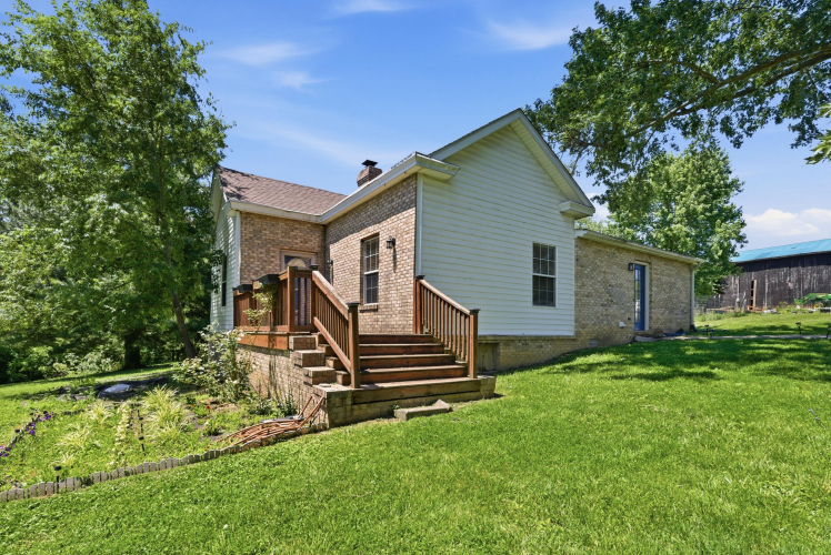 Listing Image 14