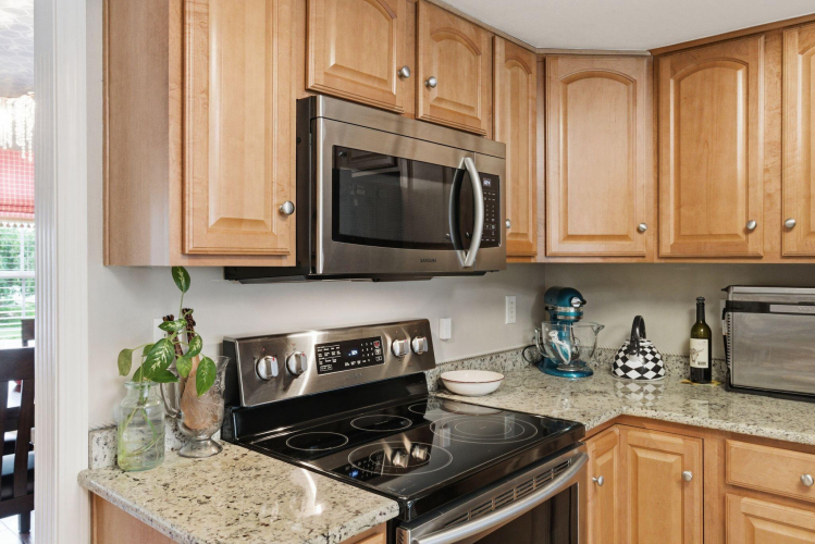 Listing Image 23