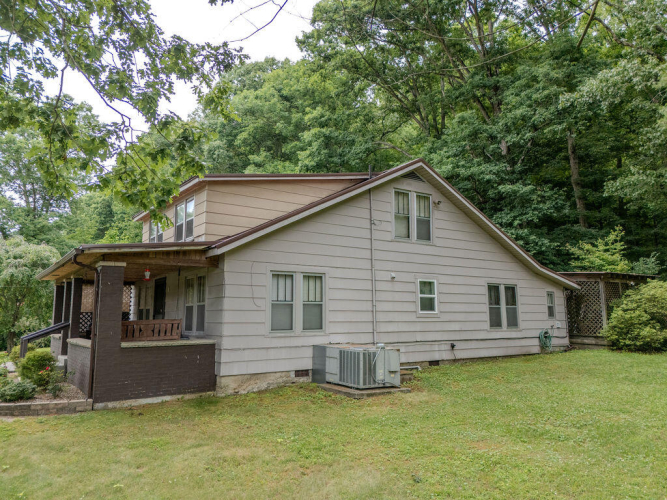 Listing Image 42