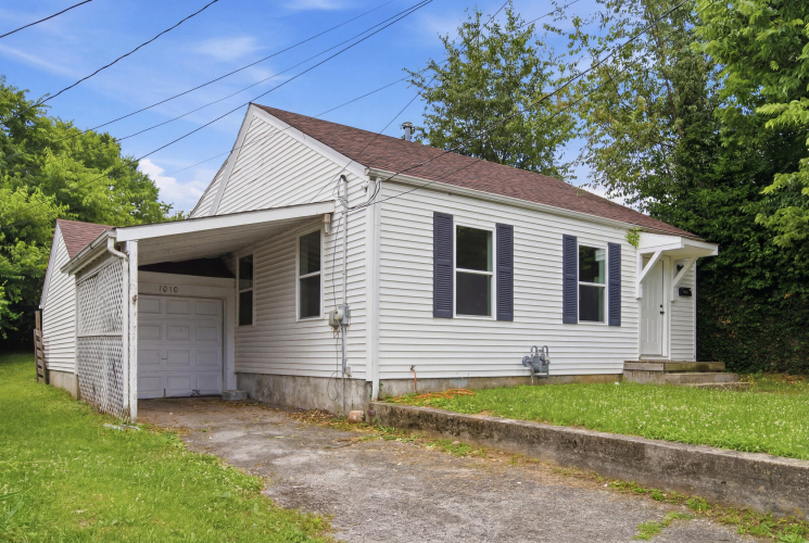 Listing Image 2