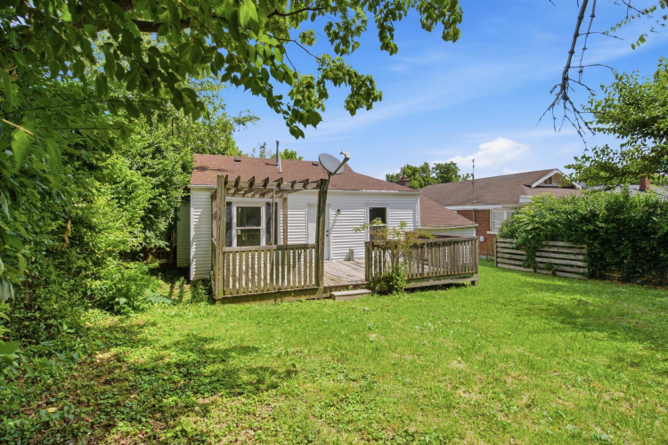 Listing Image 27