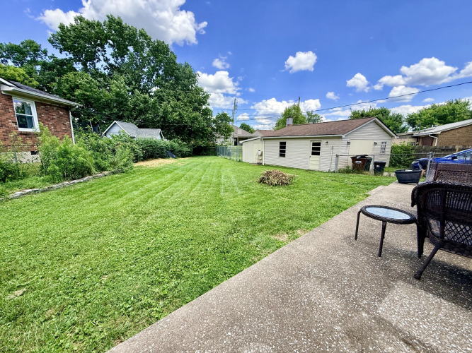 Listing Image 13