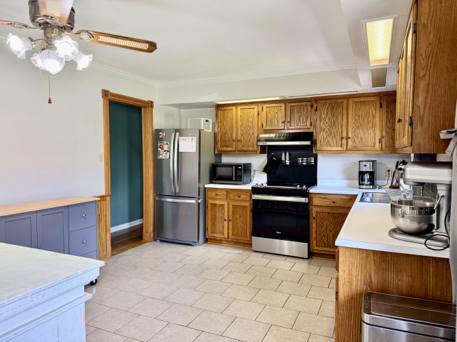 Listing Image 21