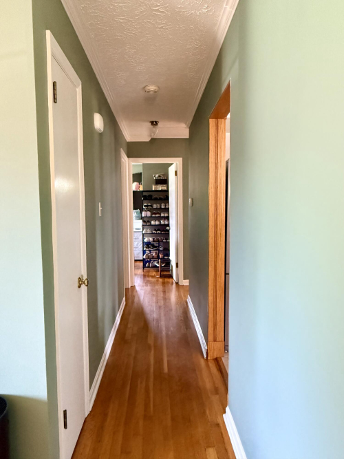 Listing Image 26