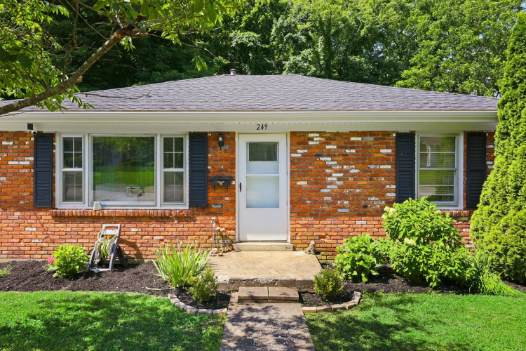 Listing Image 2