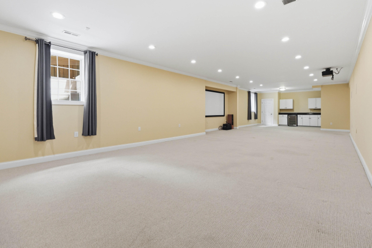 Listing Image 55