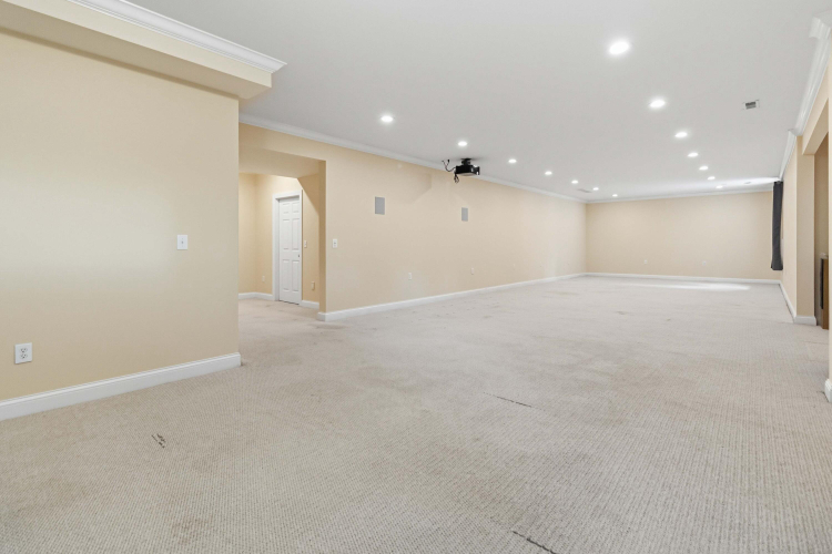 Listing Image 57