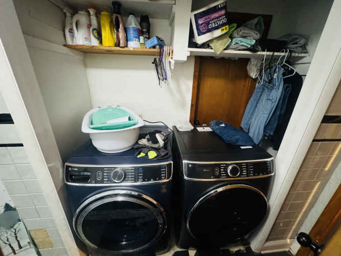 Listing Image 41