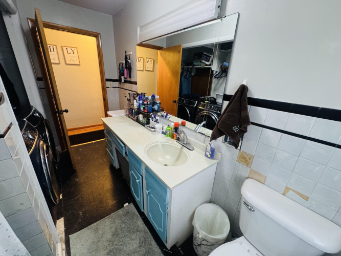Listing Image 42