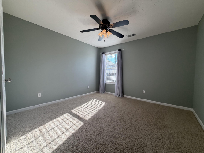 Listing Image 48