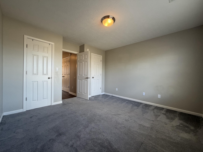 Listing Image 56