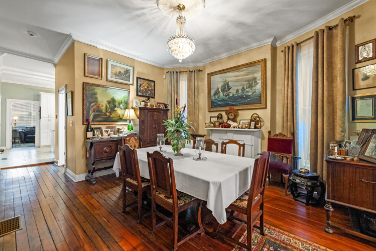 Listing Image 13