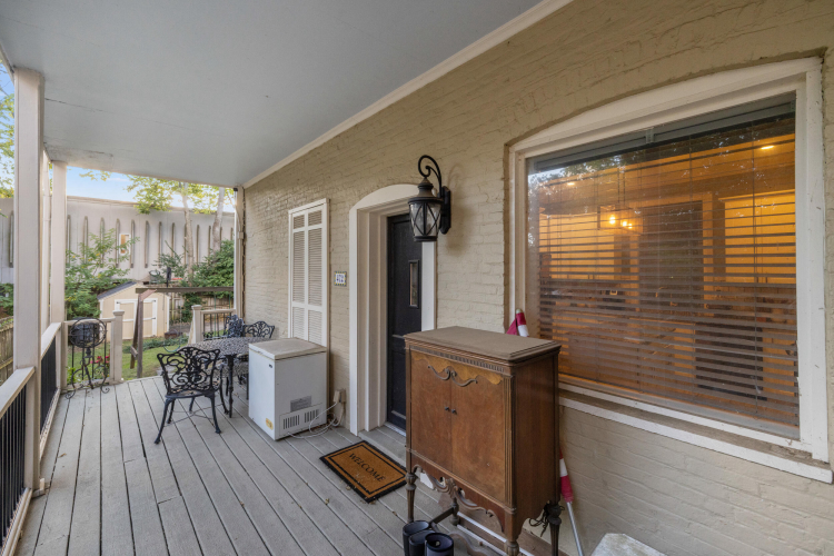 Listing Image 27