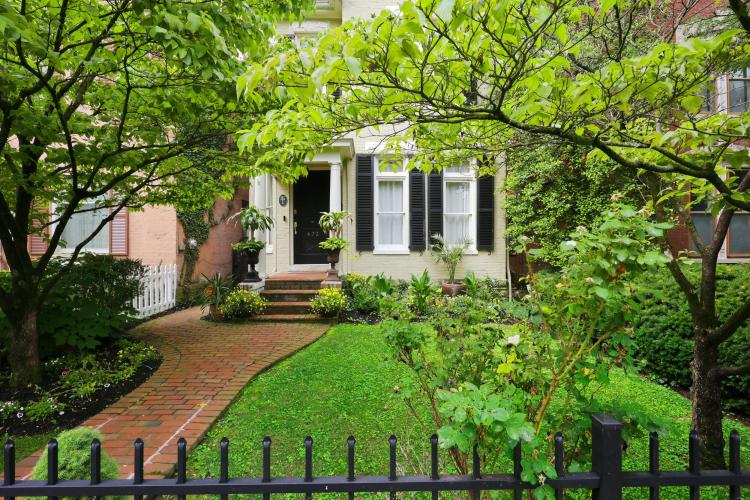 Listing Image 5