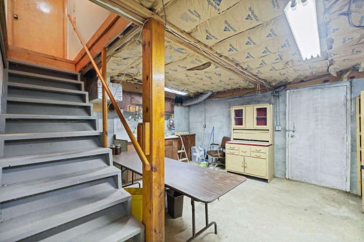 Listing Image 30