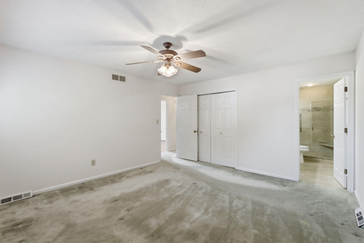 Listing Image 24
