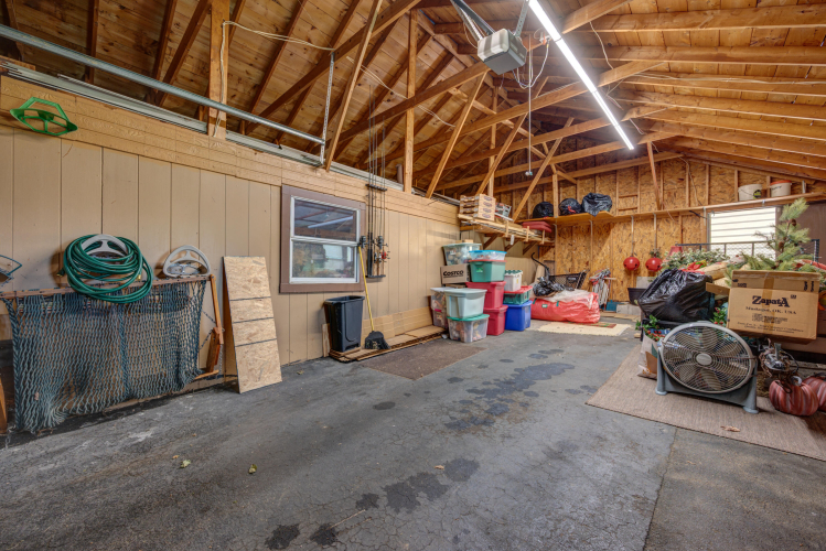 Listing Image 41