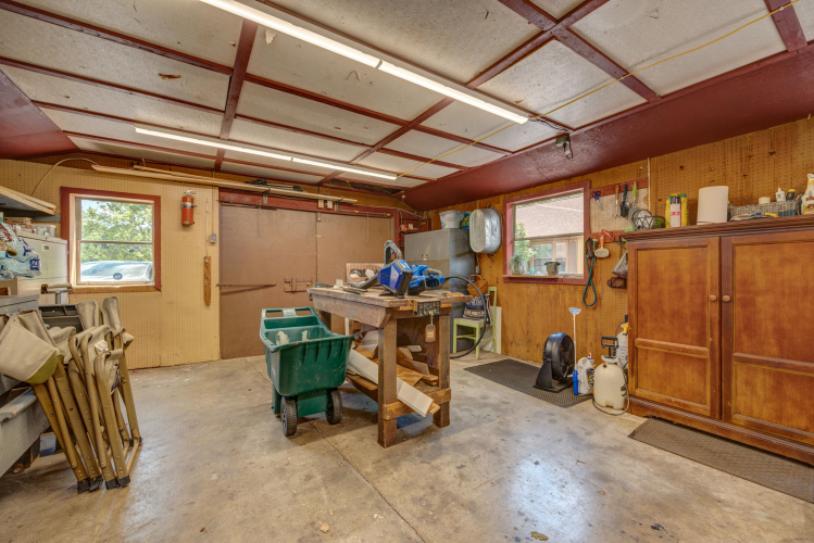 Listing Image 43
