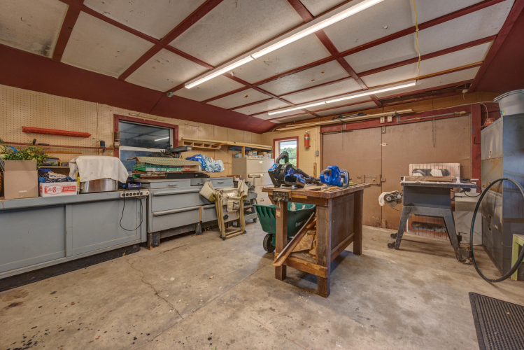Listing Image 45