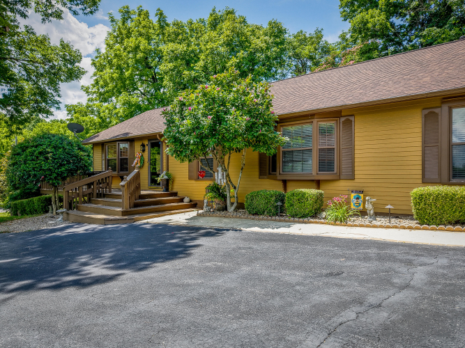 Listing Image 50