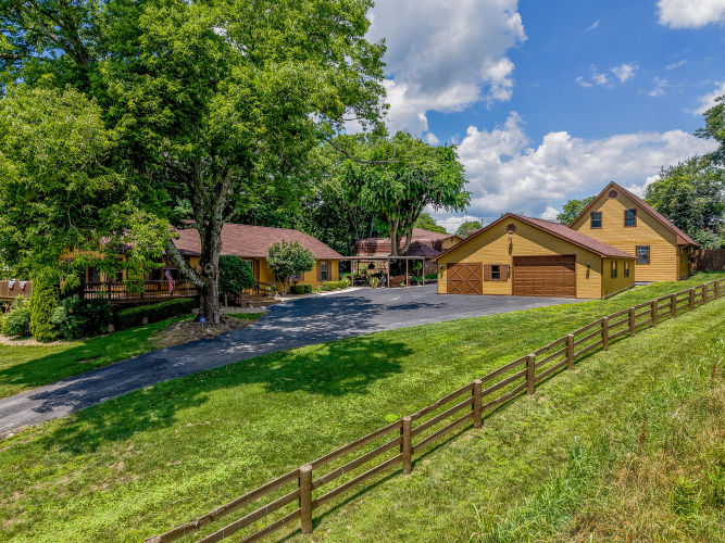 Listing Image 54