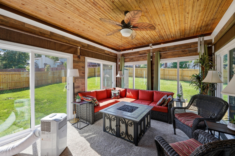 Listing Image 13