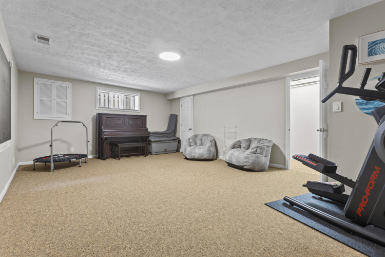 Listing Image 56