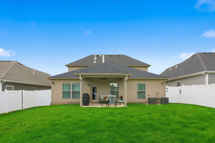 Listing Image 52