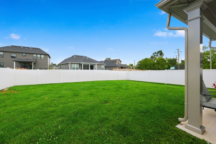 Listing Image 54