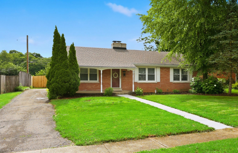 Listing Image 3