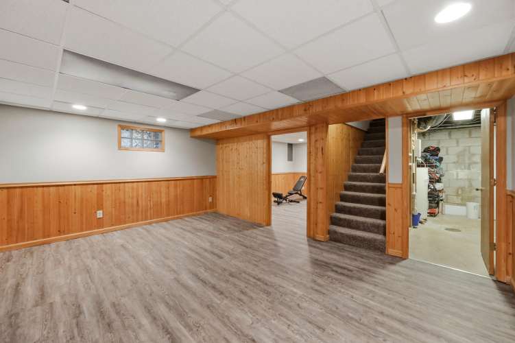 Listing Image 29