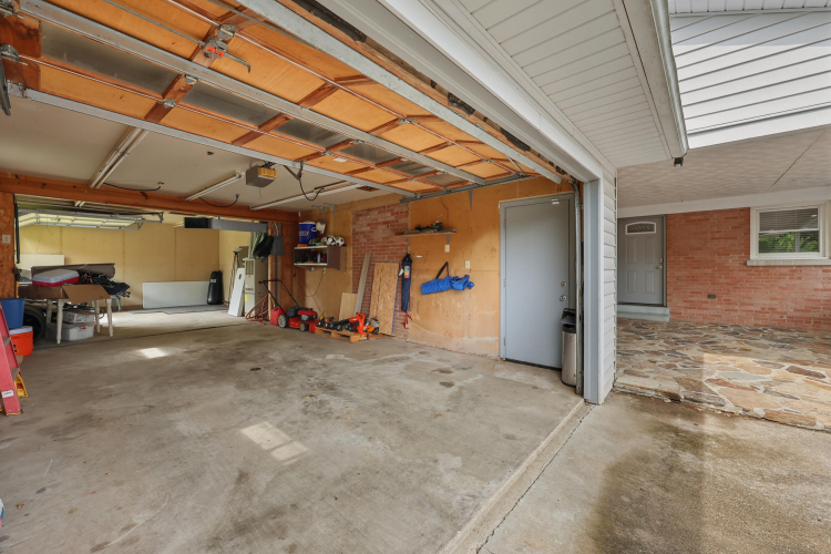 Listing Image 39