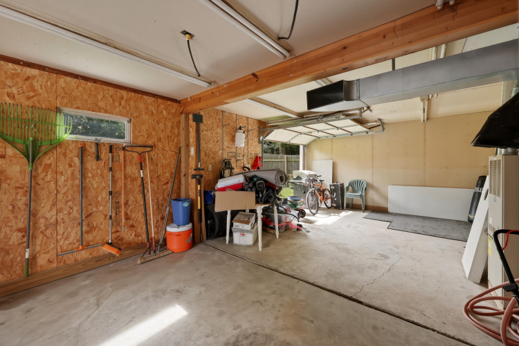 Listing Image 40