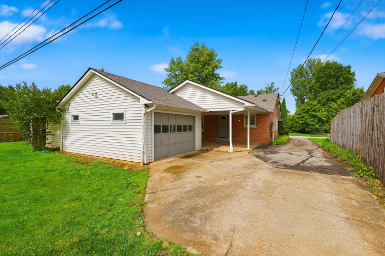 Listing Image 45