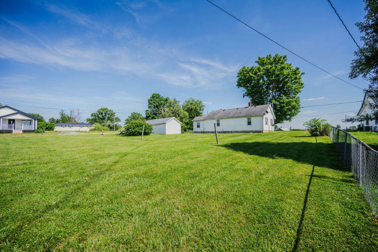 Listing Image 32
