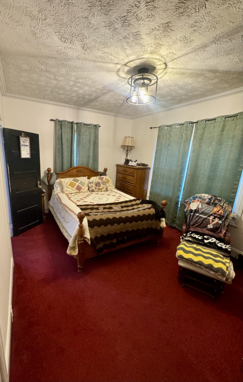 Listing Image 16