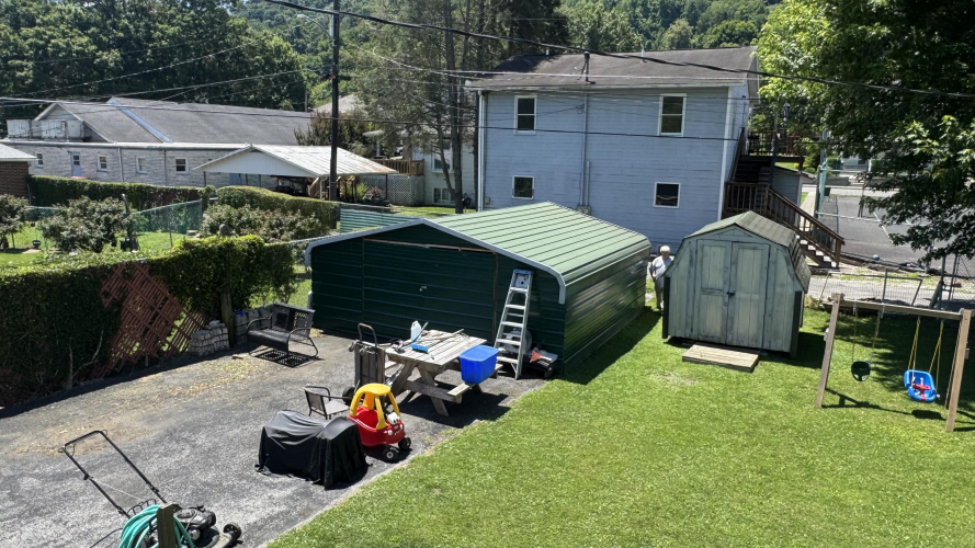 Listing Image 17
