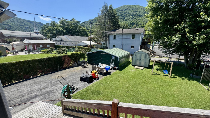 Listing Image 18