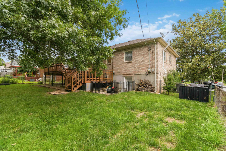 Listing Image 27