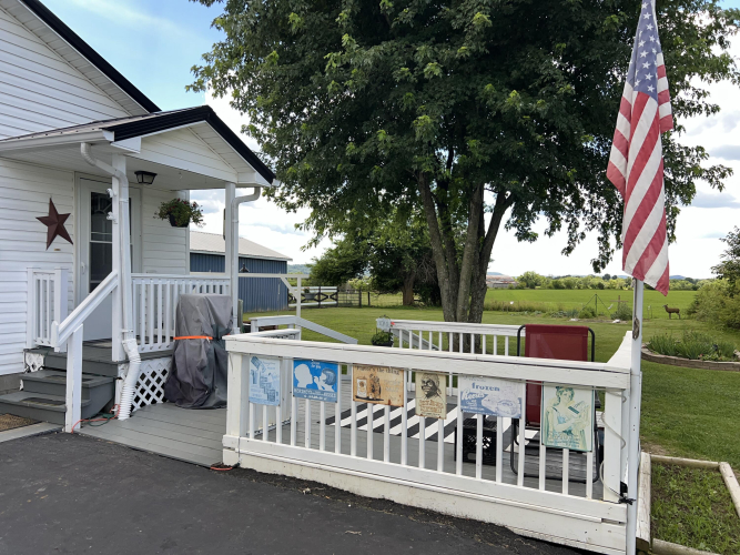 Listing Image 12