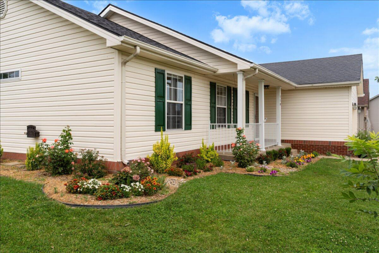 Listing Image 3