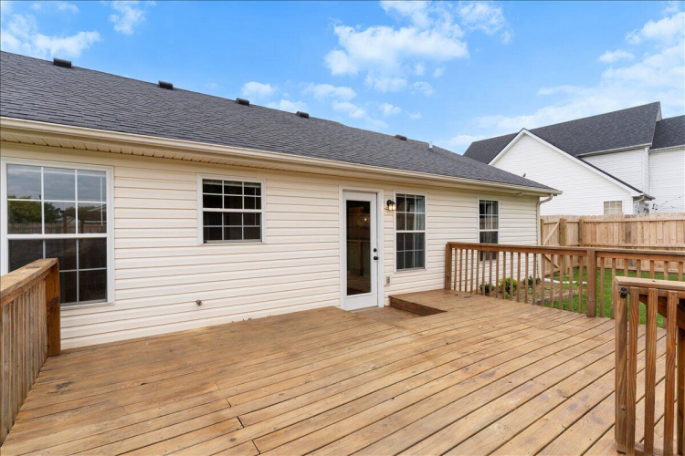 Listing Image 27
