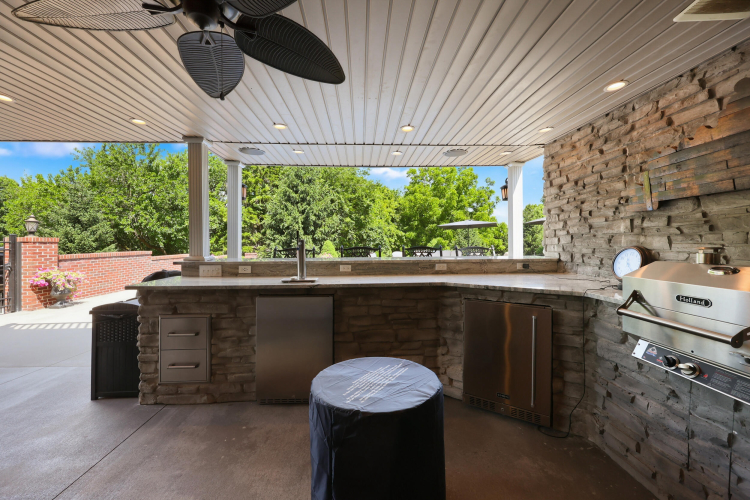 Listing Image 55