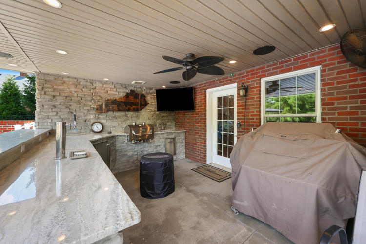 Listing Image 58